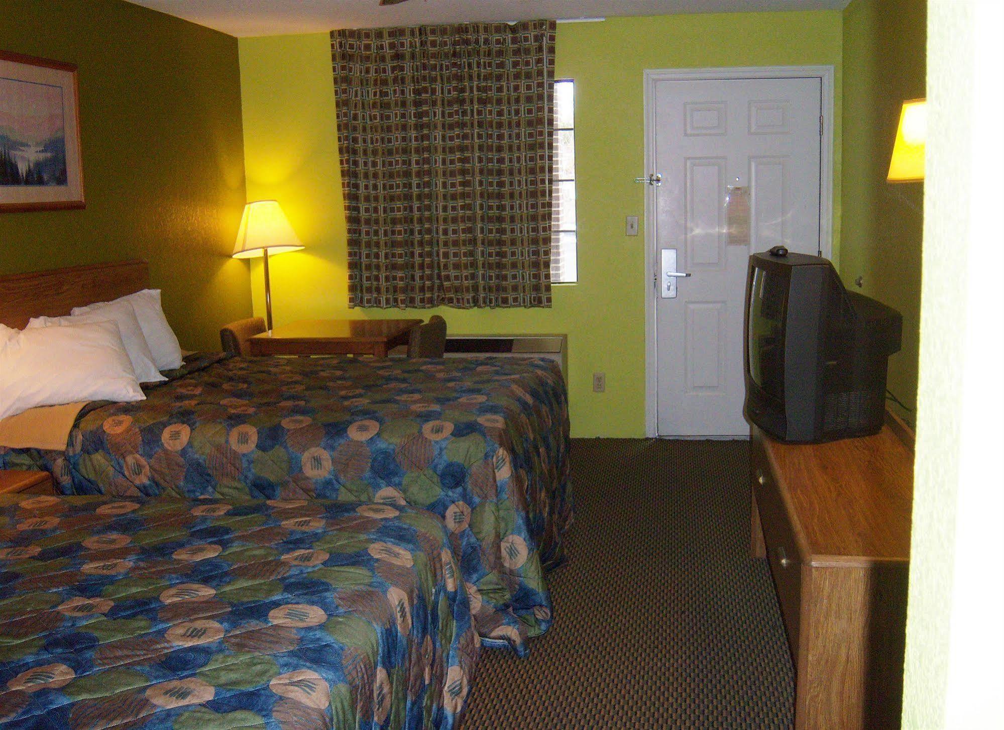 Days Inn Guntersville Buitenkant foto